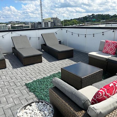 Luxury Townhome Skyline Views Mins To Dt Nashville Extérieur photo