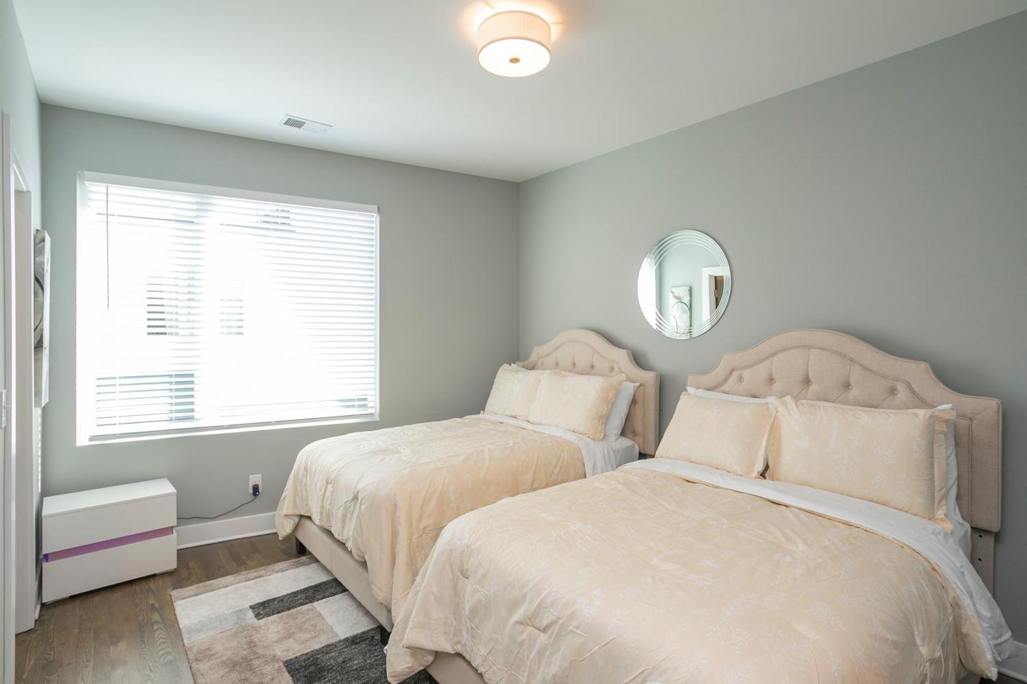 Luxury Townhome Skyline Views Mins To Dt Nashville Extérieur photo