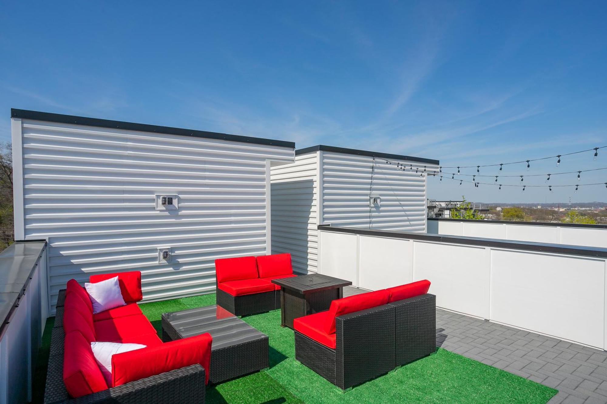 Luxury Townhome Skyline Views Mins To Dt Nashville Extérieur photo