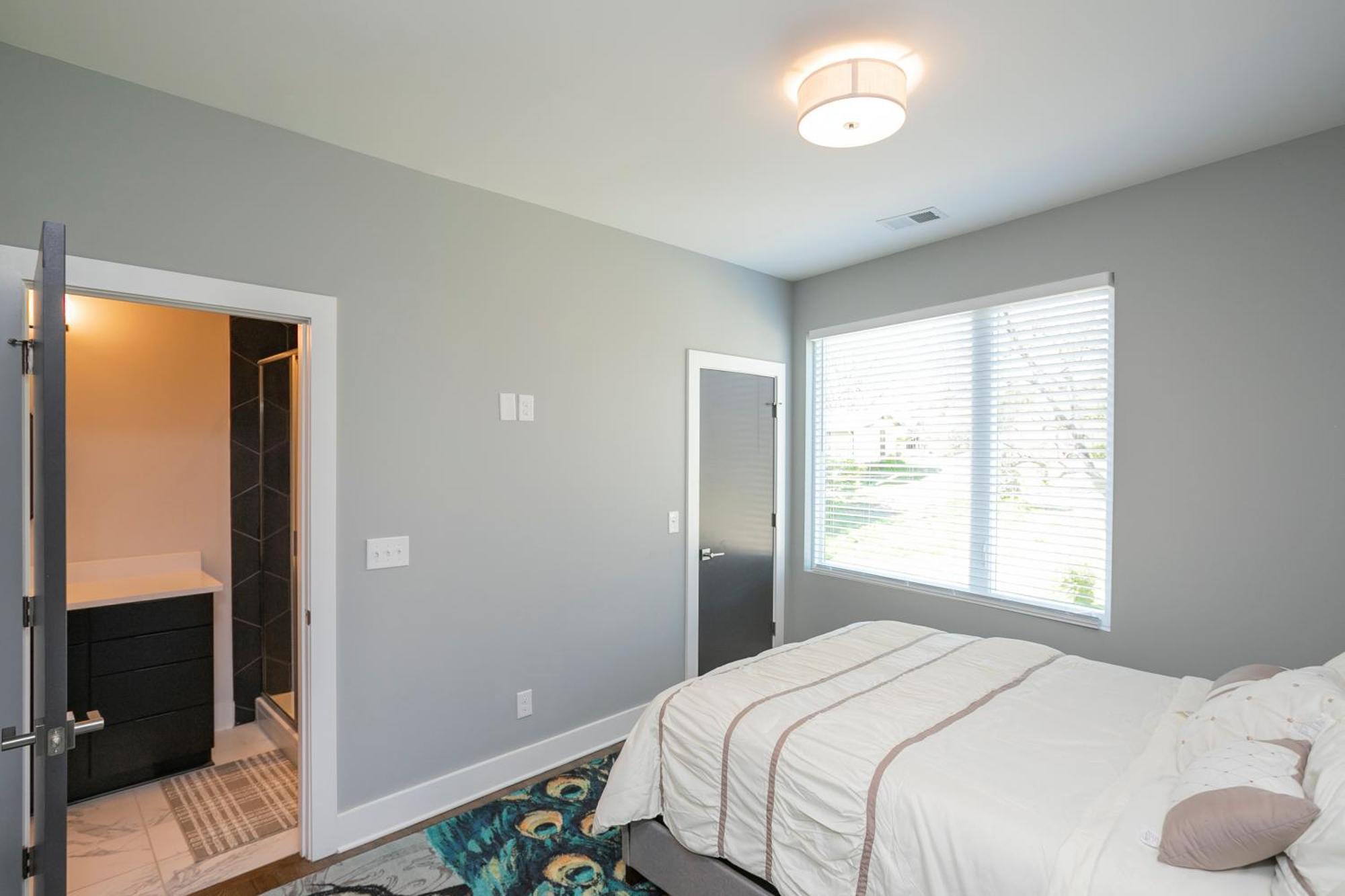 Luxury Townhome Skyline Views Mins To Dt Nashville Extérieur photo
